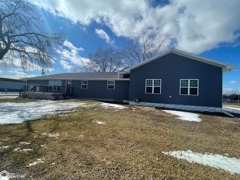519 Lowery St, Seymour, IA 52590