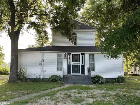 504 S Water St, Wapello, IA 52653