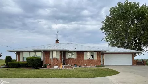 4934 Barnes City Rd, Montezuma, IA 50171