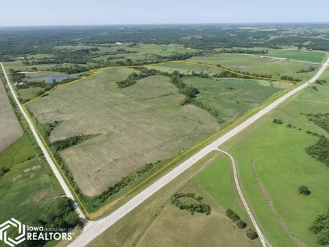 20400 293rd Ave, Leon, IA 50144