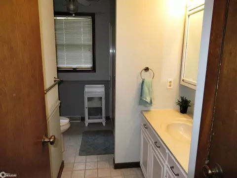 341 Park Dr, Hamilton, IL 62341 photo 20