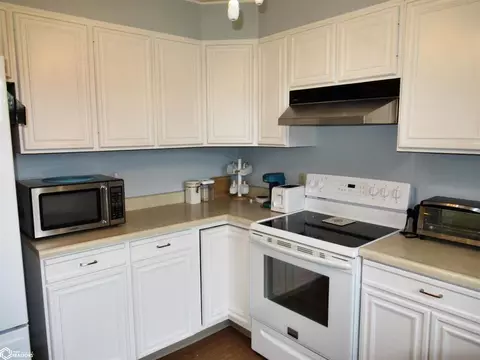 341 Park Dr, Hamilton, IL 62341 photo 11