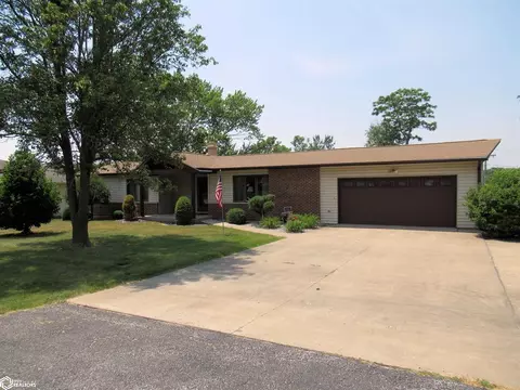 341 Park Dr, Hamilton, IL 62341 photo 2