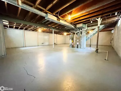 809 S 10th St, Centerville, IA 52544 photo 18