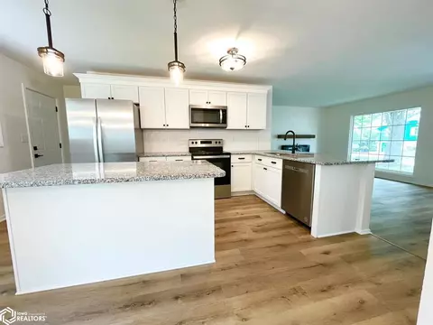 809 S 10th St, Centerville, IA 52544 photo 10