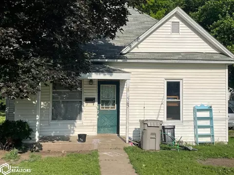 503 S 3rd St, Albia, IA 52531