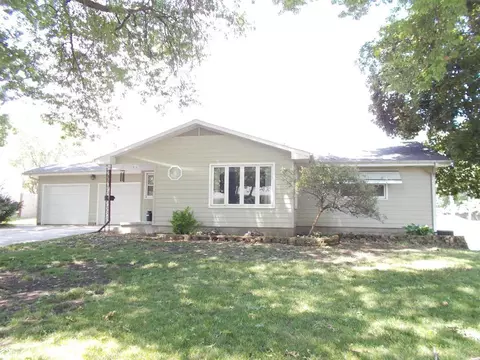616 N Mulberry St, Creston, IA 50801