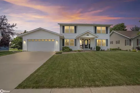 1804 Sioux St, Burlington, IA 52601