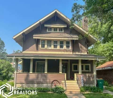 115 2nd St SE, Hampton, IA 50441