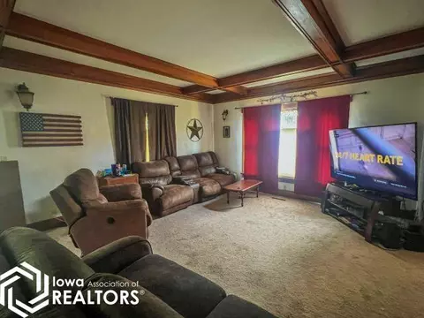 115 2nd St SE, Hampton, IA 50441 photo 9