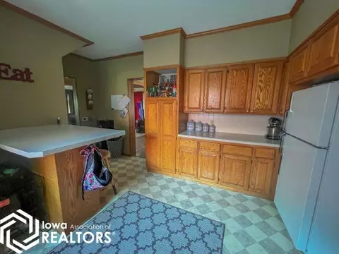 115 2nd St SE, Hampton, IA 50441 photo 3
