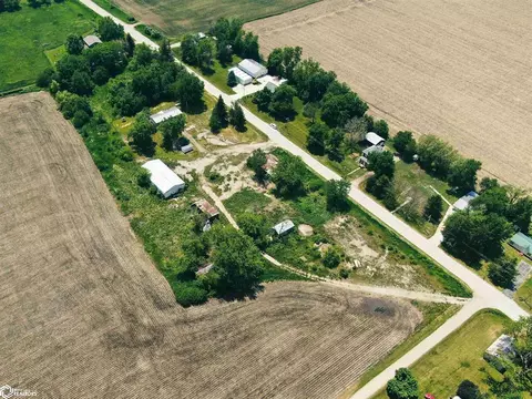 2940 Lafayette Ave, Melbourne, IA 50162