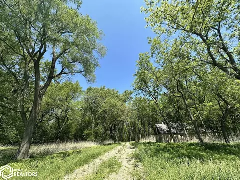 790 170th St, Latimer, IA 50452 photo 2