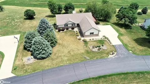 1095 Ridge Ln, Harlan, IA 51537
