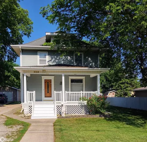 804 S 8th St, Clear Lake, IA 50428