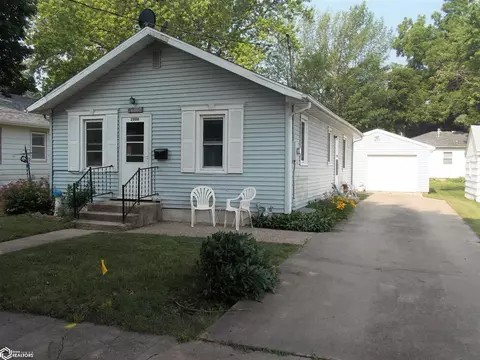 2806 S Jefferson Ave, Mason City, IA 50401