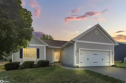 2495 Tamerac Dr, Marion, IA 52302