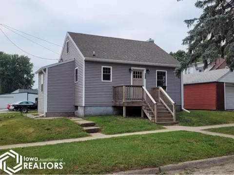 511 12th St, Fort Madison, IA 52627