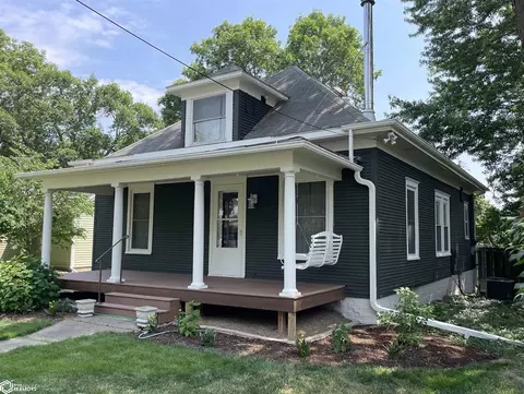 400 E Kirkwood Ave, Fairfield, IA 52556