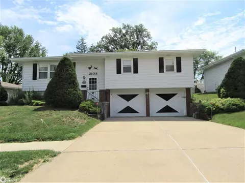 2108 Oak St, Atlantic, IA 50022