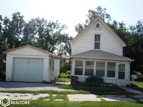 571 N 1st St, Missouri Valley, IA 51555
