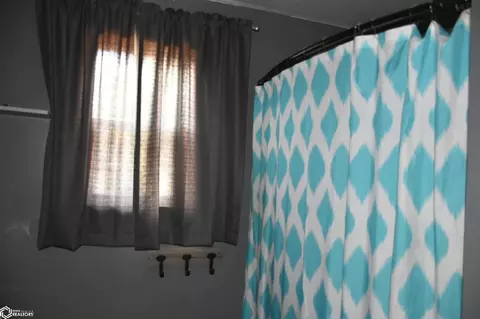 Bedroom - 702 12th Ave, Eldora, IA 50627 photo 1 of 3