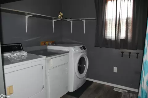 Other - 702 12th Ave, Eldora, IA 50627 photo 3 of 8