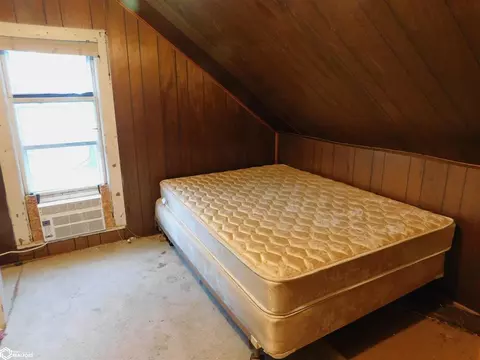 308 S Main St, Denison, IA 51442 photo 9