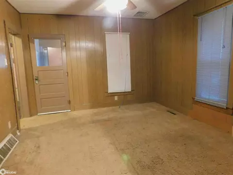 308 S Main St, Denison, IA 51442 photo 3