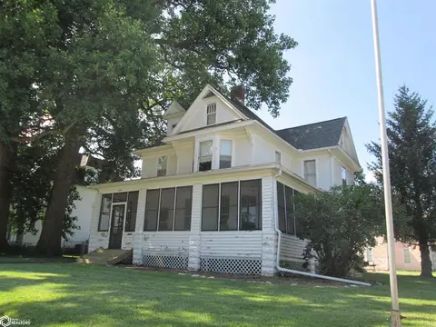 400 Harrison Ave, Burlington, IA 52601