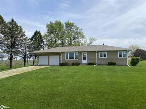 201 Valley View Rd, Marshalltown, IA 50158