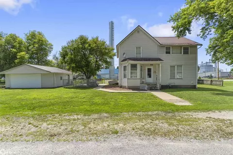 505 2nd St, Oakville, IA 52646