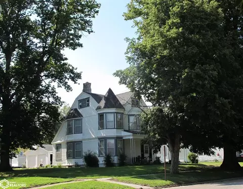 1311 10th St, Harlan, IA 51537