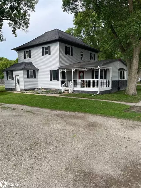 047 NE 1st Ave, Titonka, IA 50480
