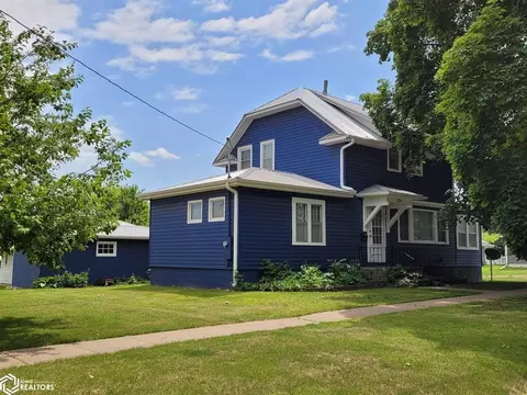 221 S Shuffleton St, Sigourney, IA 52591