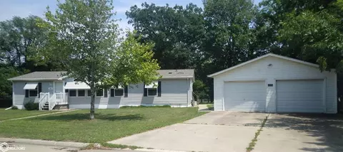 300 Wood St, Webster City, IA 50595