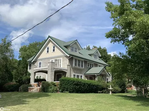 301 E Strait St, Gilman, IA 50106