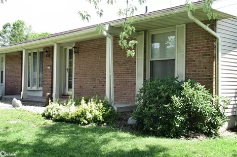 123 Pleasantview Dr, Hamilton, IL 62341 photo 3
