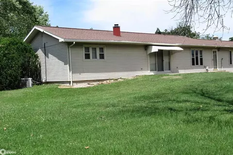 123 Pleasantview Dr, Hamilton, IL 62341 photo 5
