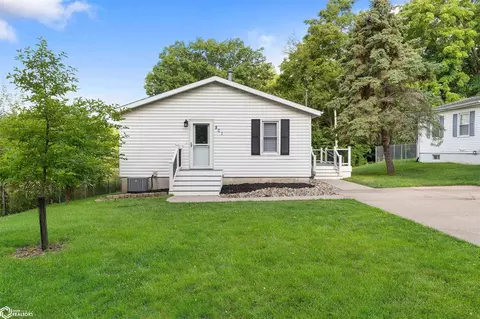 801 Hayes St, Burlington, IA 52601