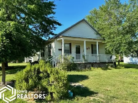 2202 N Jefferson St, Ottumwa, IA 52501