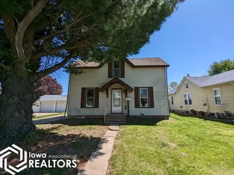 513 Hedge Ave, Burlington, IA 52601