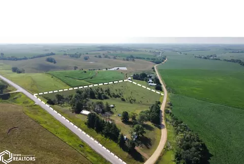 1906 Harvest Trl, Guthrie Center, IA 50115