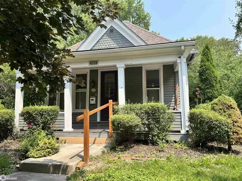 303 E Briggs, Fairfield, IA 52556