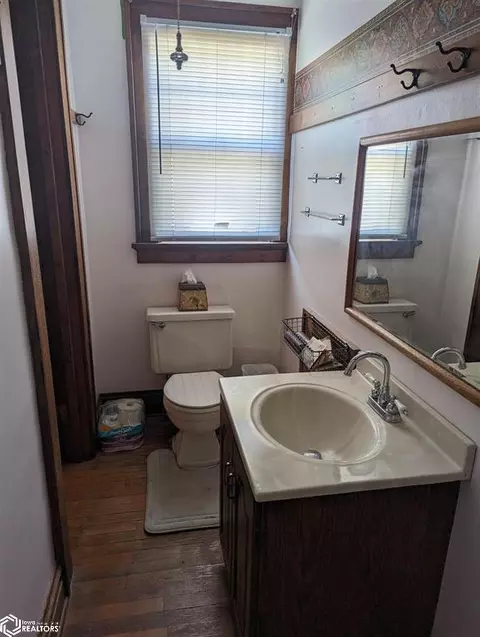 304 College, Bode, IA 50519 photo 33