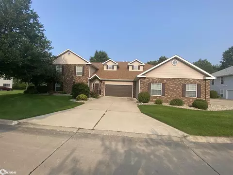 1508 Orchard Meadow Dr #D, Burlington, IA 52601