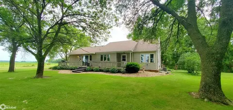 41068 225th Ave, Lake Mills, IA 50450