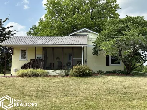 22991 217th Ave, Centerville, IA 52544