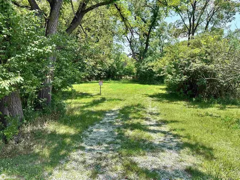500 E Alta Vis, Ottumwa, IA 52501