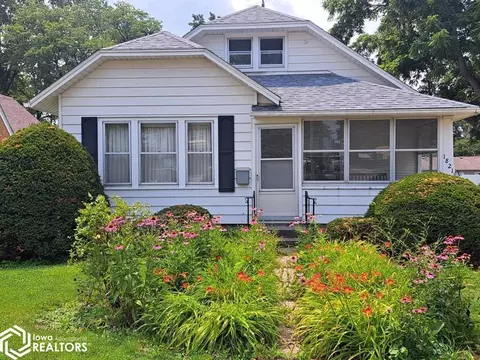 1821 Mount Pleasant St, Burlington, IA 52601